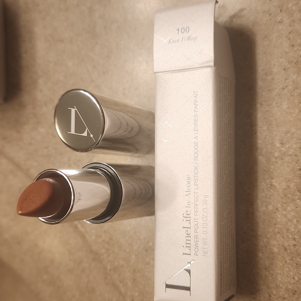 🔥NEW🔥LimeLife by Alcone beautiful perfect lipstick. Color Knot Telling. 100